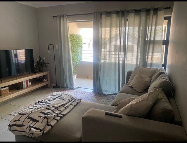 2 BEDROOM APARTMENT FOR SALE IN RYNFIELD